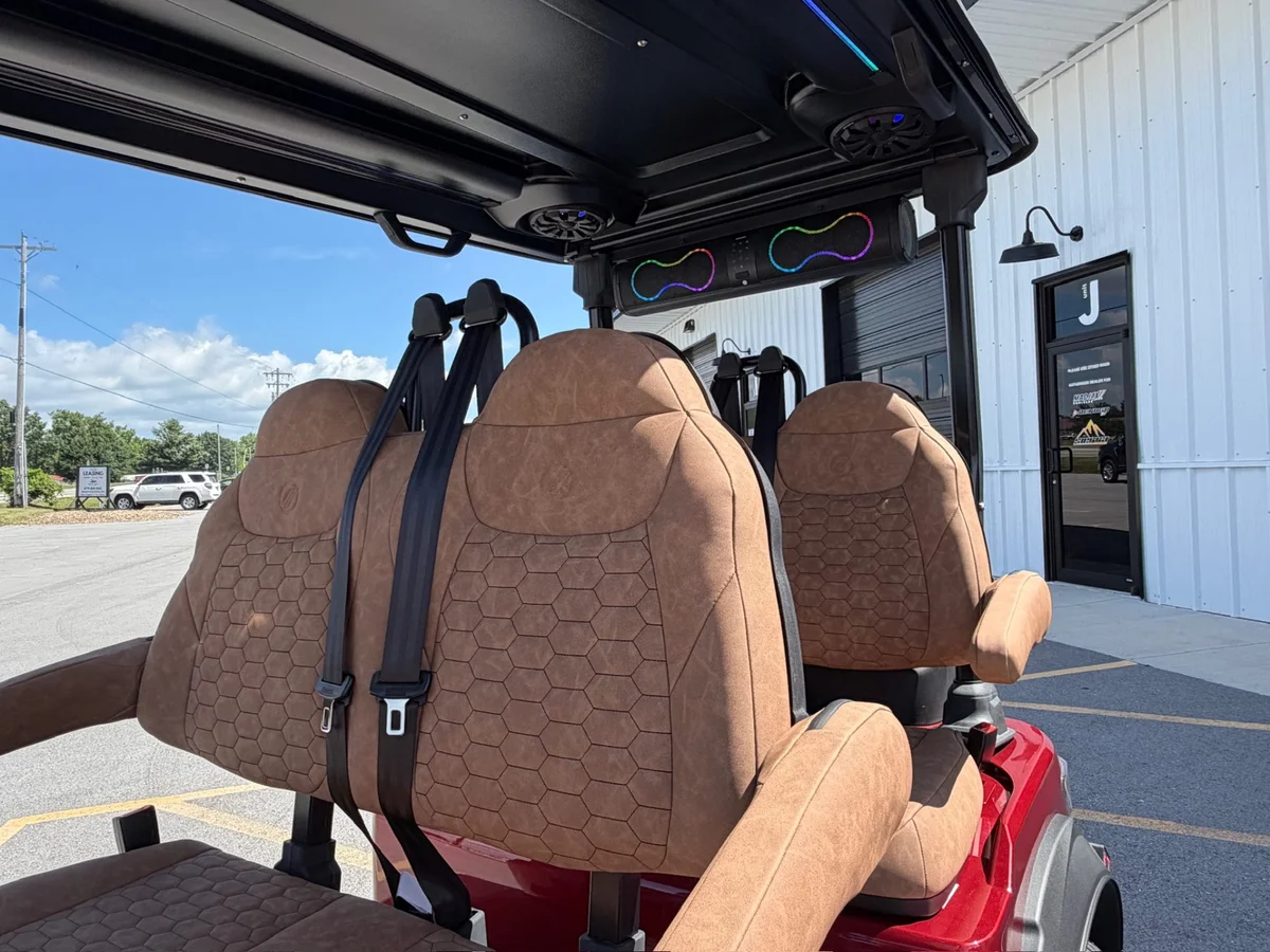 2026 Madjax Ascent - Limited Addition with upgraded seats and audio package photo 11