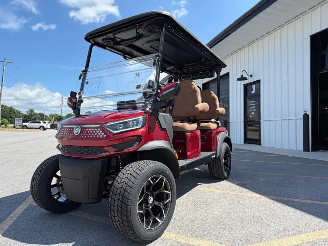 2026 Madjax Ascent - Limited Addition with upgraded seats and audio package photo 1