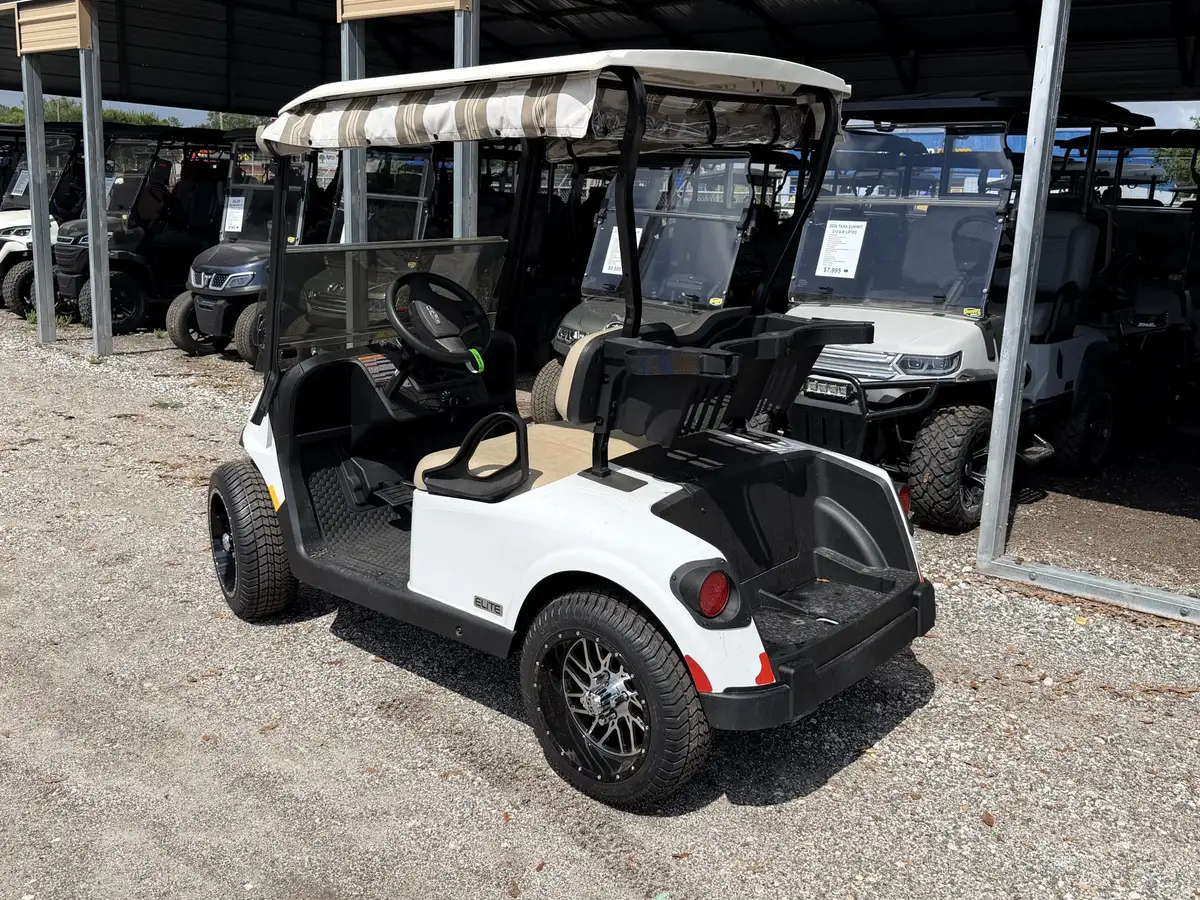 2026 E-Z-GO Freedom ELiTE Lithium photo 2