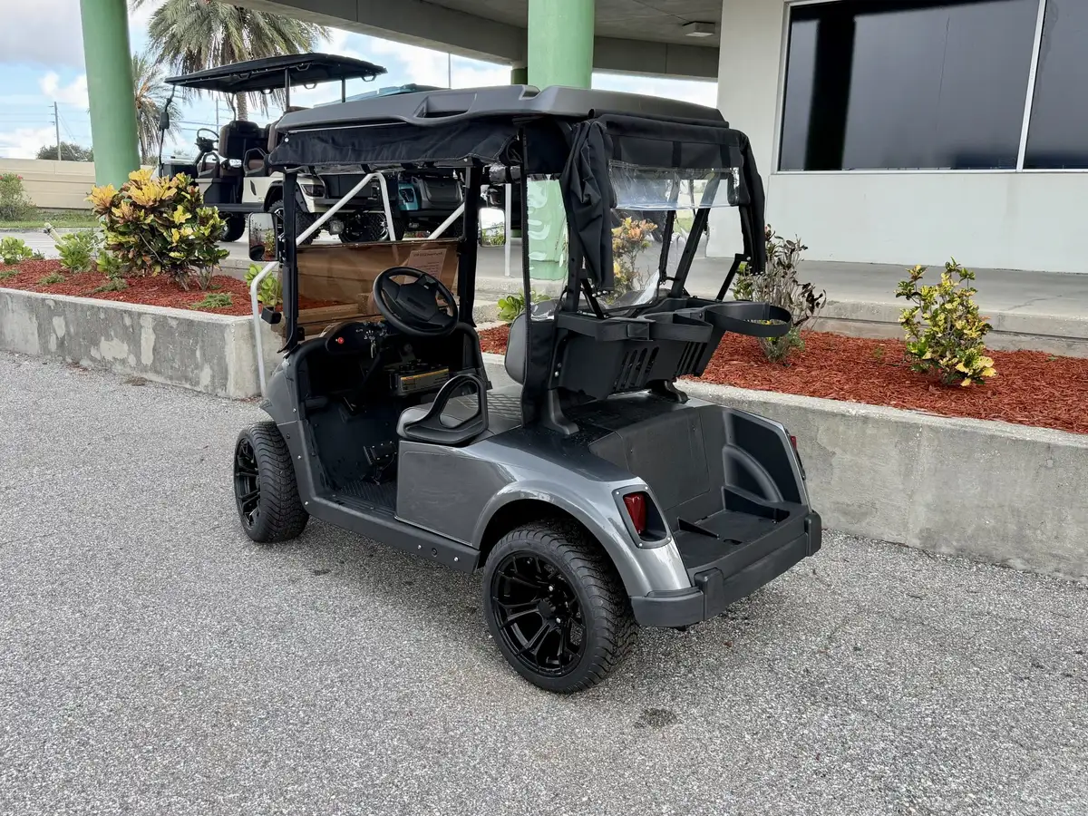 2020 E-Z-GO Freedom ELiTE Lithium photo 2