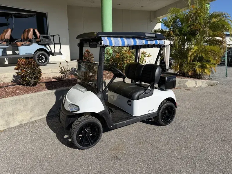 2020 E-Z-GO RXV ELiTE Lithium photo 1
