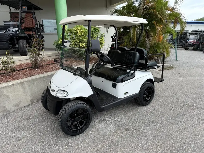 2020 E-Z-GO Freedom ELiTE Lithium photo 1