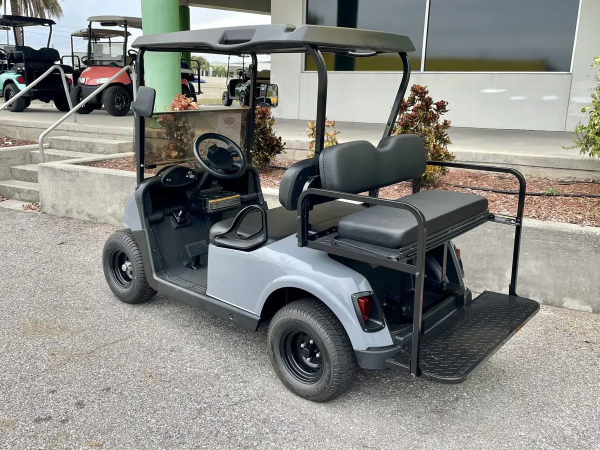 2019 E-Z-GO RXV ELiTE Lithium photo 2