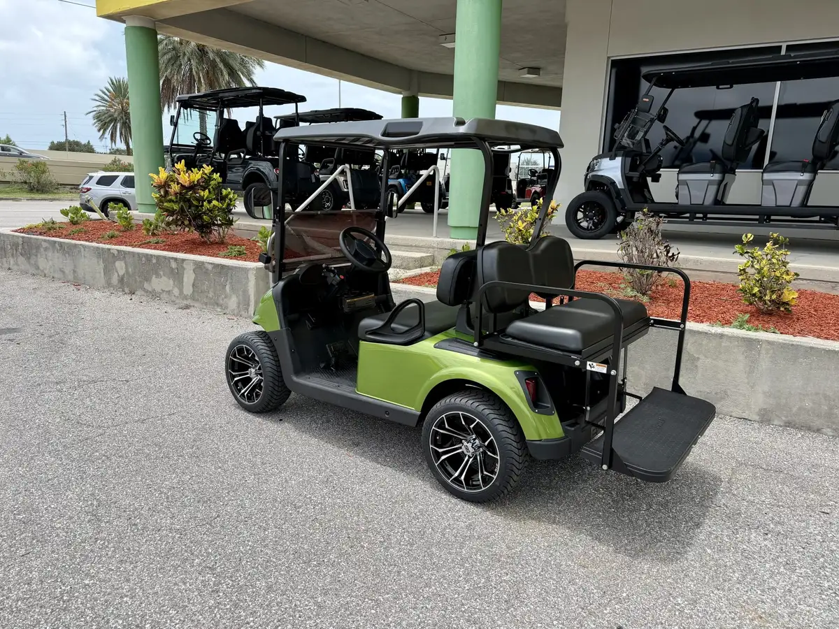 2020 E-Z-GO Freedom ELiTE Lithium photo 2