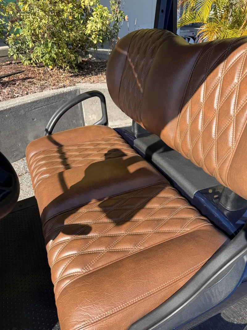 2020 E-Z-GO RXV ELiTE Lithium photo 3