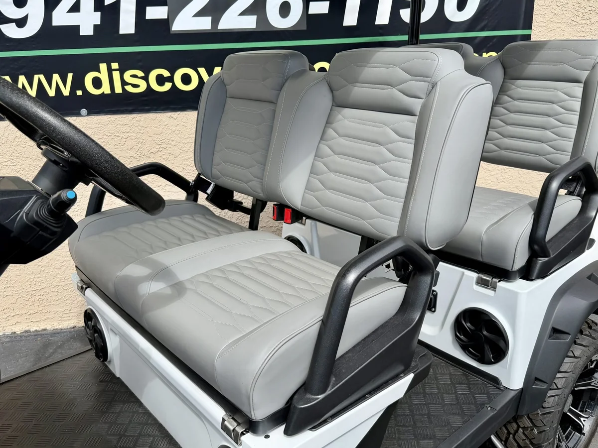 2026 Evolution D5 Maverick 4+2 photo 4