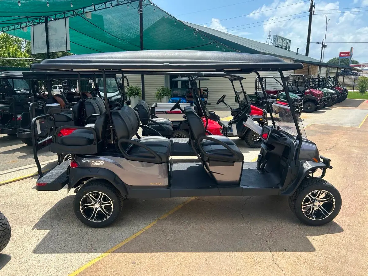 2027 Club Car Onward Lift photo 2
