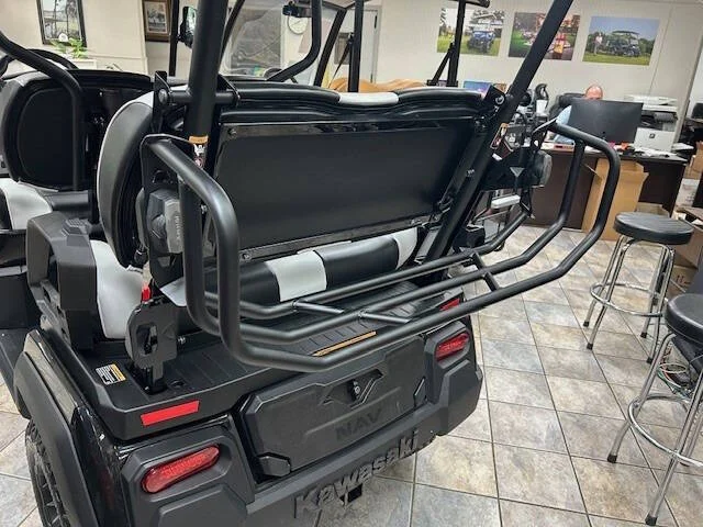 2025 Kawasaki NAV 4e LE Lithium Electric PTV 4 Passenger photo 8