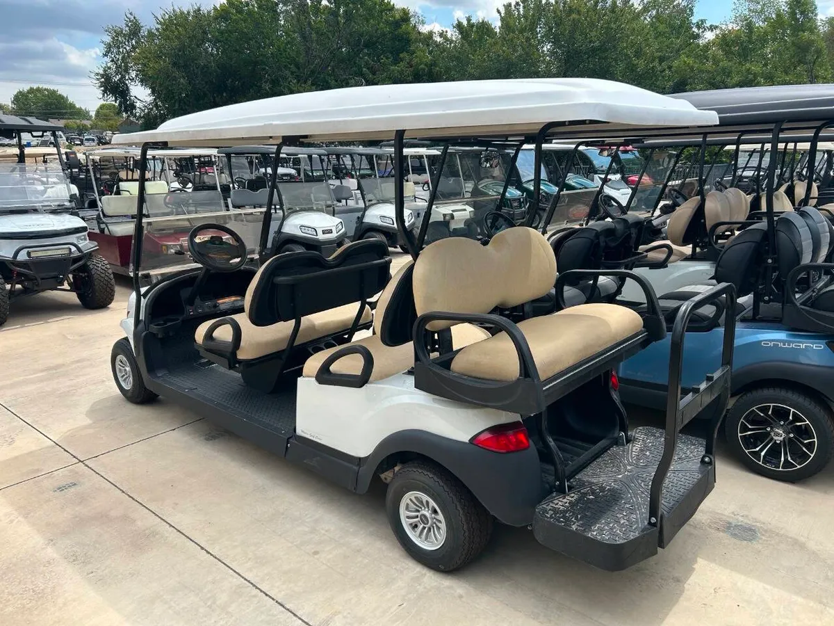 2023 Club Car Onward 6 Passenger photo 3