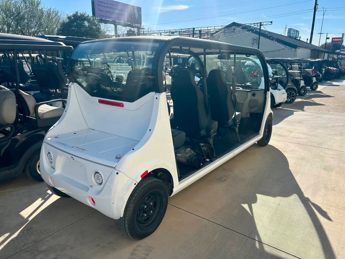 2024 GEM e6 Electric Lithium photo 2