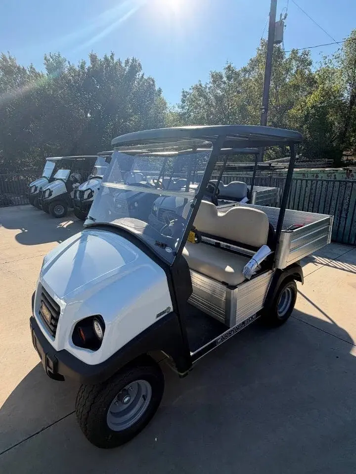 2027 Club Car Carryall photo 1