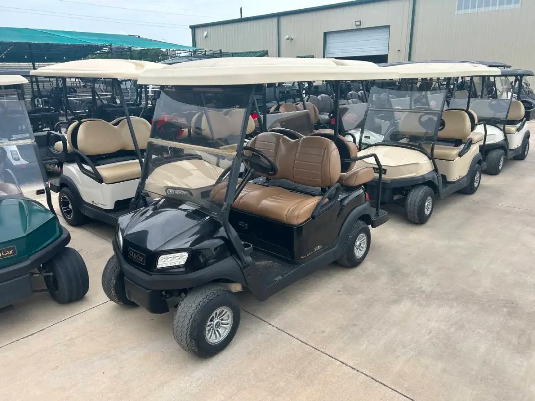 2022 Club Car 4 Passenger Lithium Electric photo 1