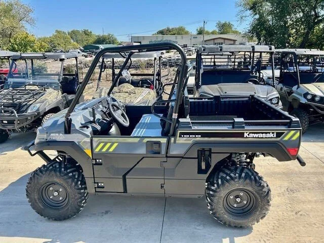 2026 Kawasaki Mule Pro-FXR 3 Passenger photo 3