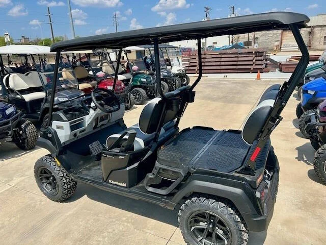 2025 Kawasaki NAV 4e LE Lithium 4 Passenger Electric PTV photo 4
