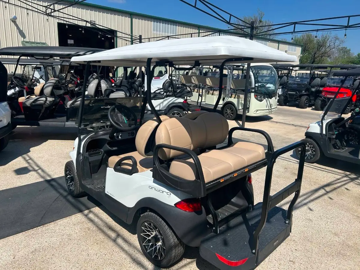 2026 Club Car Onward 4 Passenger photo 2