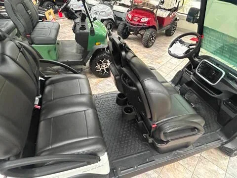 2027 Club Car Onward photo 4