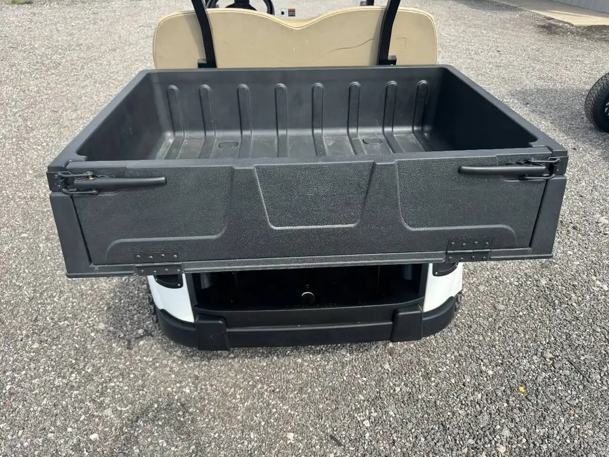 2020 E-Z-GO RXV ELiTE Lithium photo 7