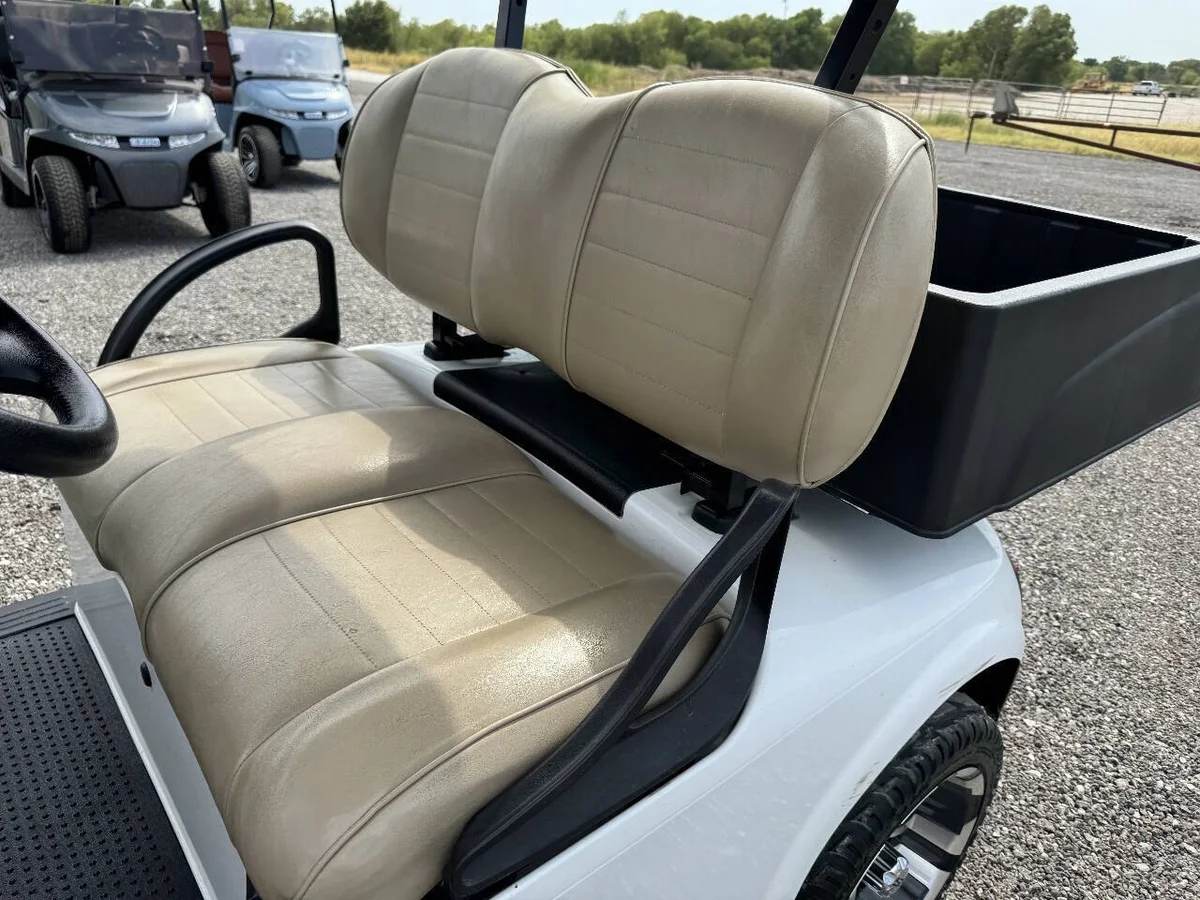 2020 E-Z-GO RXV ELiTE Lithium photo 10