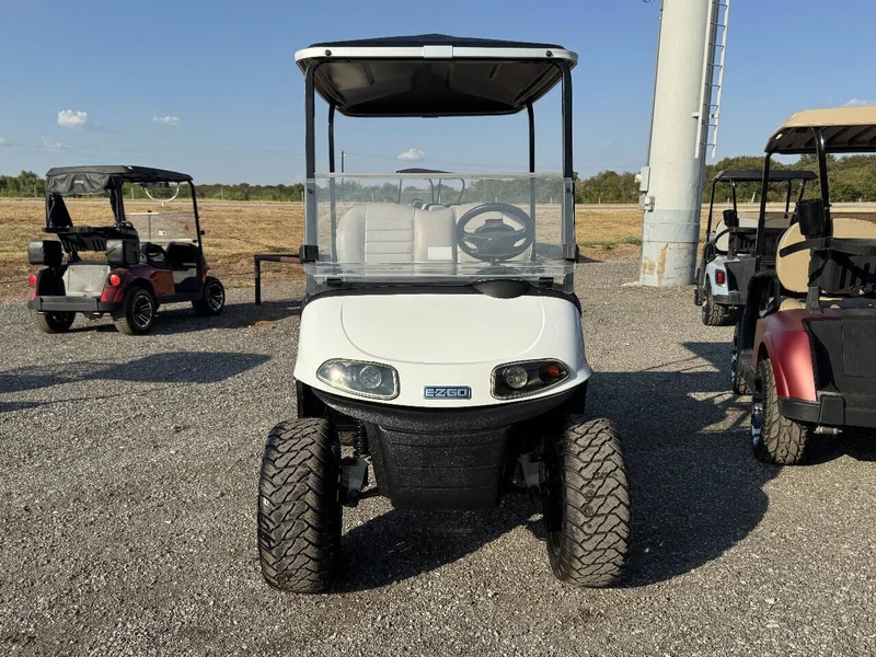 2022 E-Z-GO Freedom ELiTE Lithium photo 10