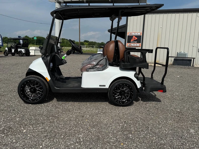2026 E-Z-GO RXV 4 TOURING ST Touring ST ELiTE photo 4