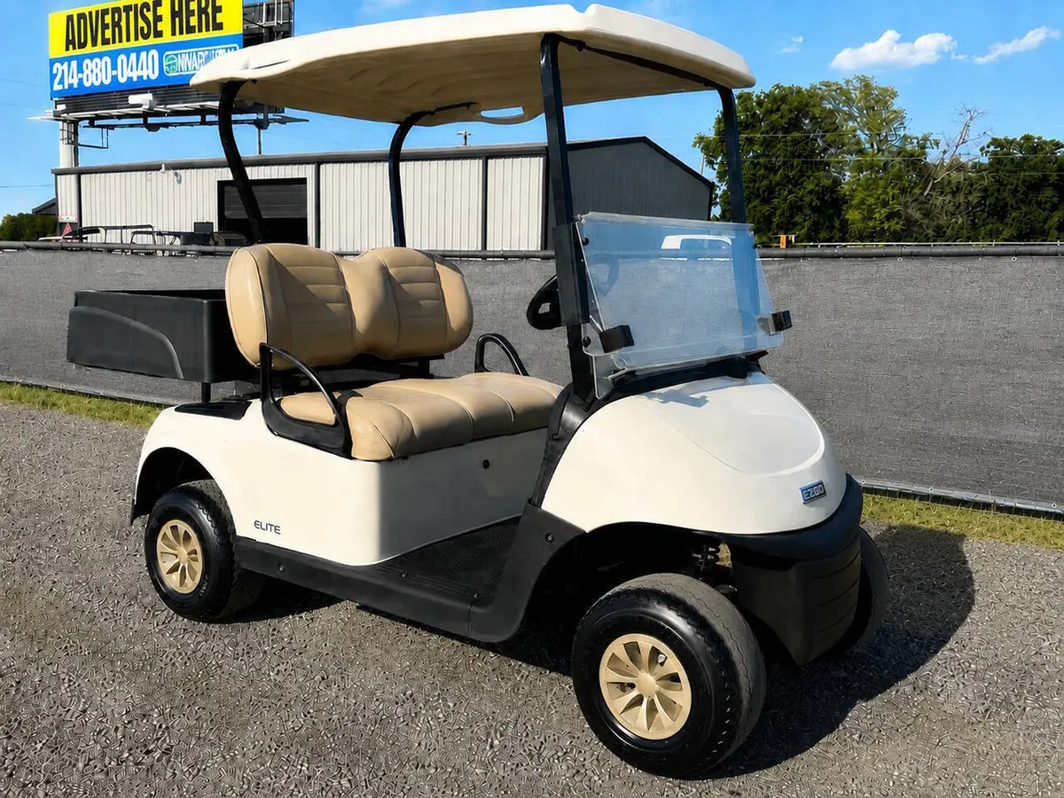 2023 E-Z-GO RXV ELiTE Lithium photo 6