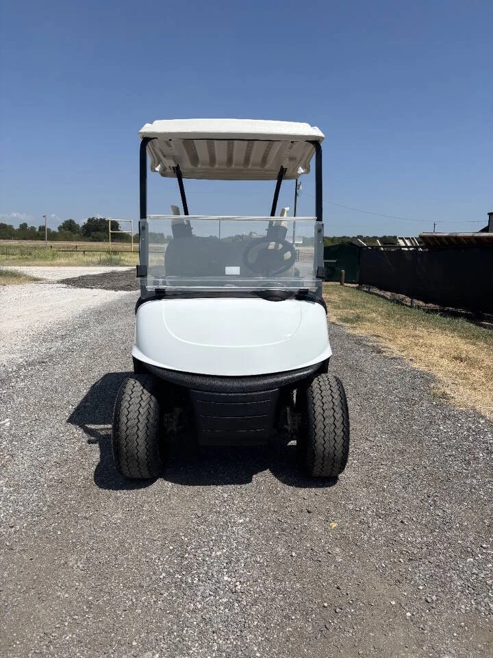 2023 E-Z-GO RXV ELiTE Lithium photo 7