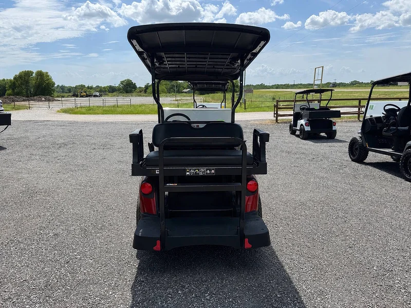 2027 E-Z-GO RXV RXV VALOR 4 S+ Kawasaki EFI GAS photo 8