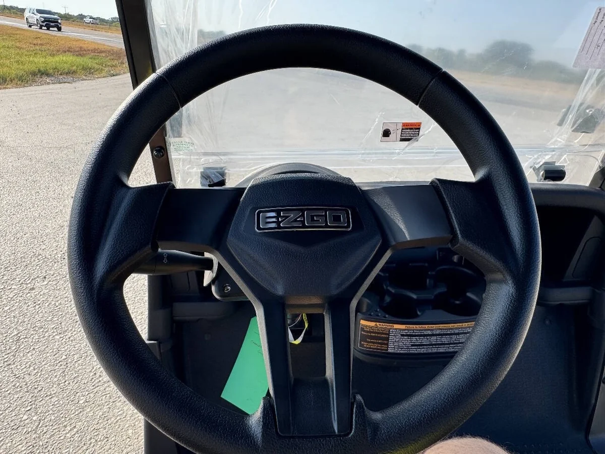 2021 E-Z-GO RXV ELiTE Lithium photo 11