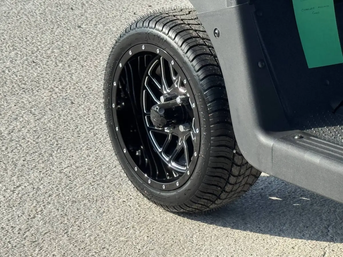 2021 E-Z-GO RXV ELiTE Lithium photo 7