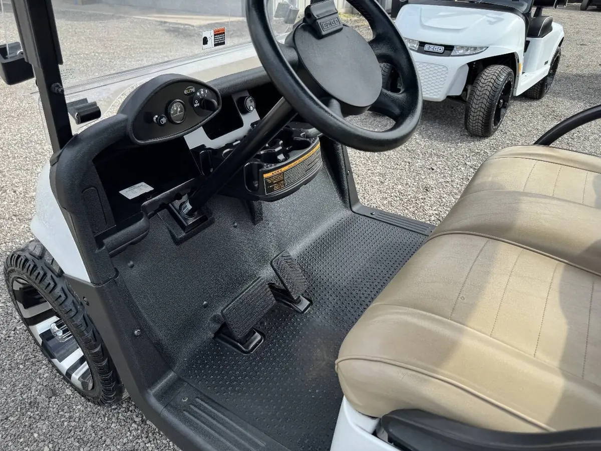 2020 E-Z-GO RXV ELiTE Lithium photo 12