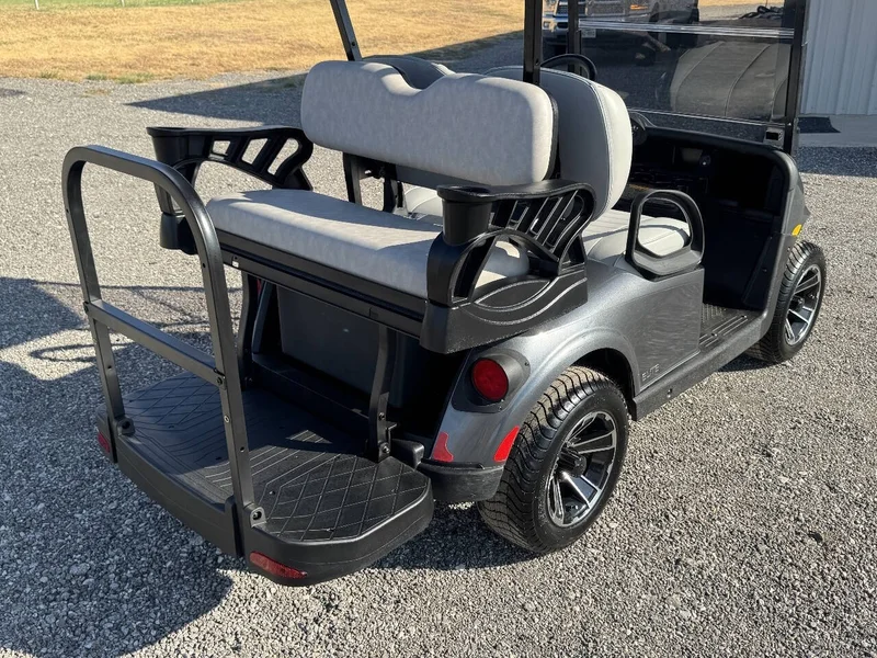 2023 E-Z-GO Freedom ELiTE Lithium photo 5
