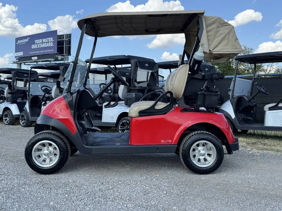 2024 E-Z-GO RXV ELiTE Lithium photo 6