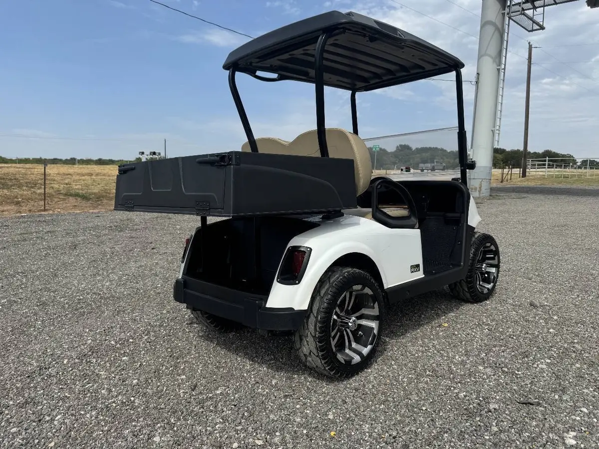 2020 E-Z-GO RXV ELiTE Lithium photo 5