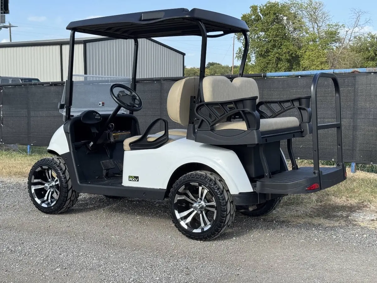 2020 E-Z-GO RXV ELiTE Lithium photo 3