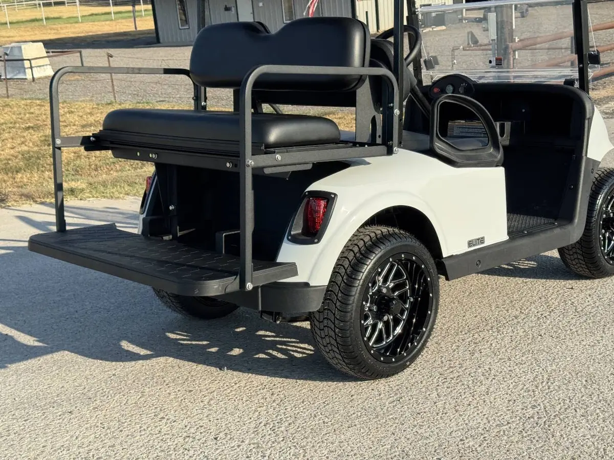 2021 E-Z-GO RXV ELiTE Lithium photo 5