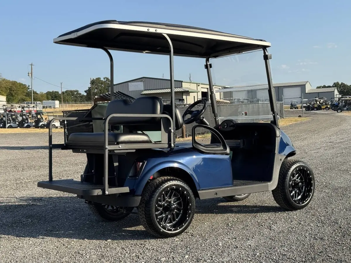 2021 E-Z-GO RXV ELiTE Lithium photo 3