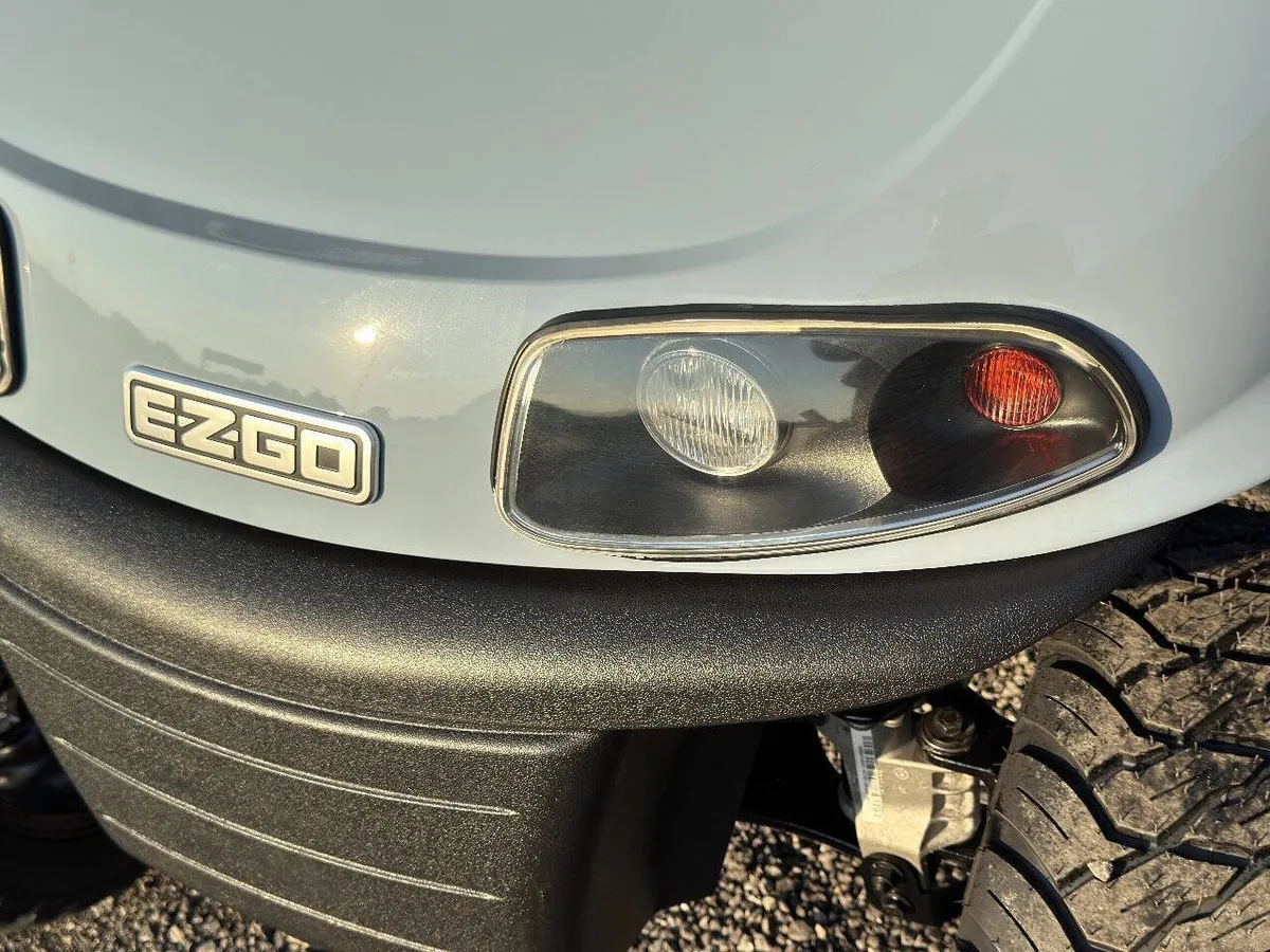 2022 E-Z-GO Freedom ELiTE Lithium photo 8