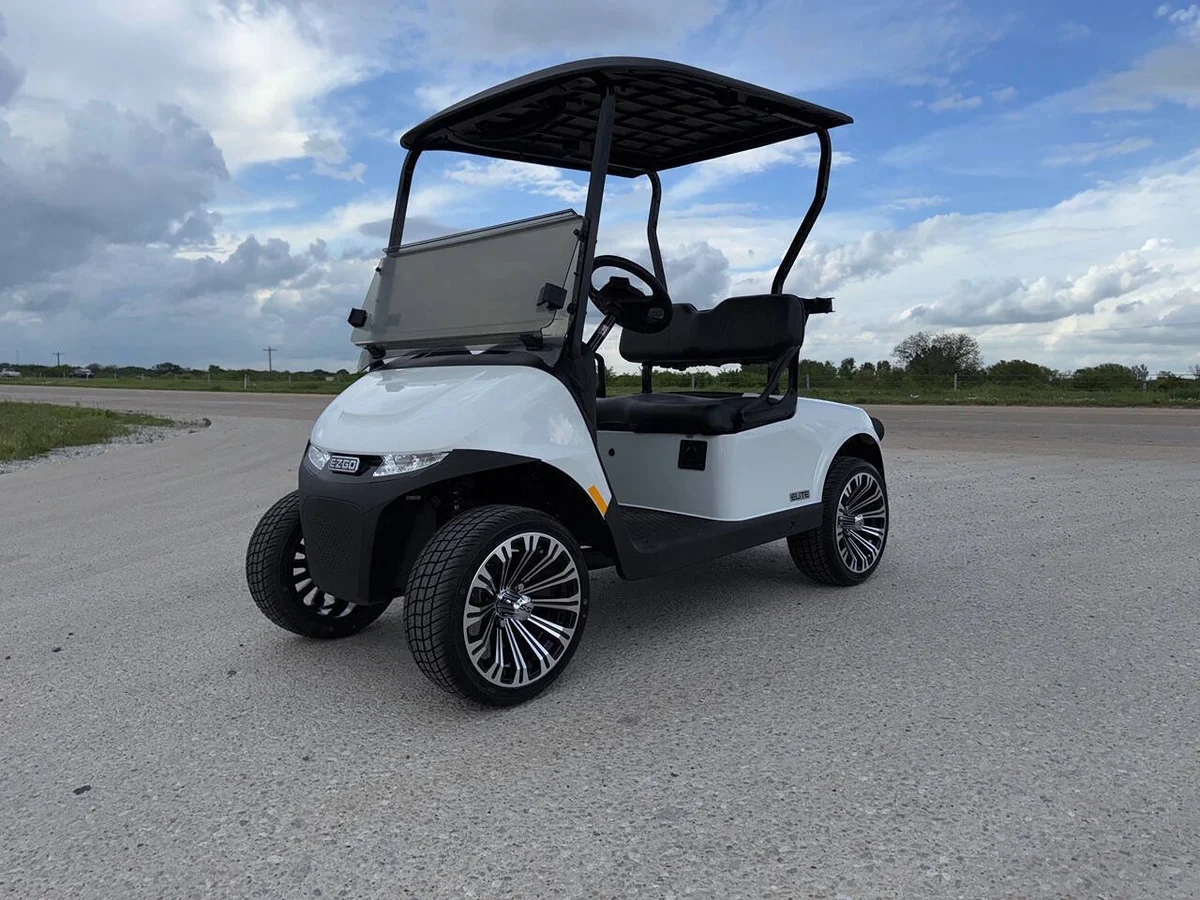 2026 E-Z-GO RXV ELiTE Lithium photo 11