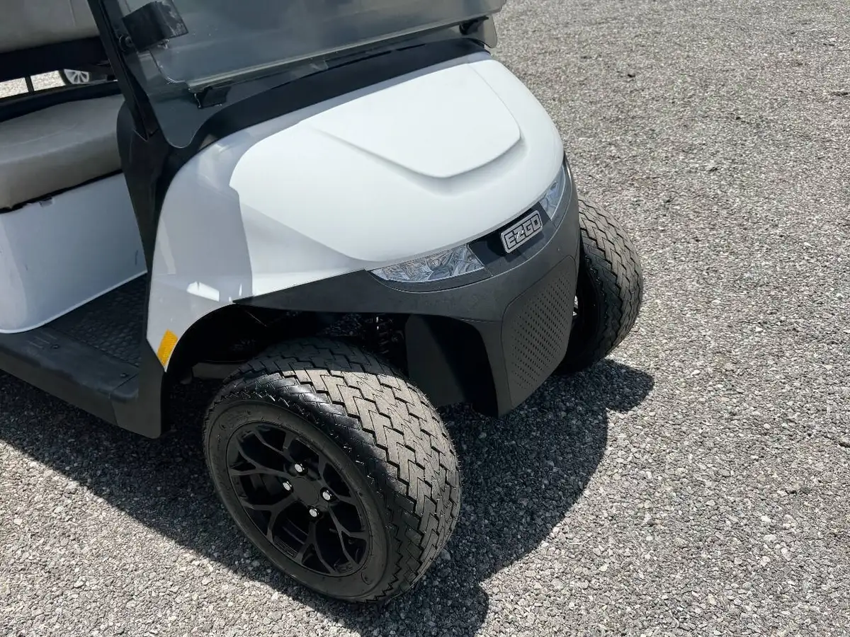 2027 E-Z-GO RXV Cargo Bed photo 6