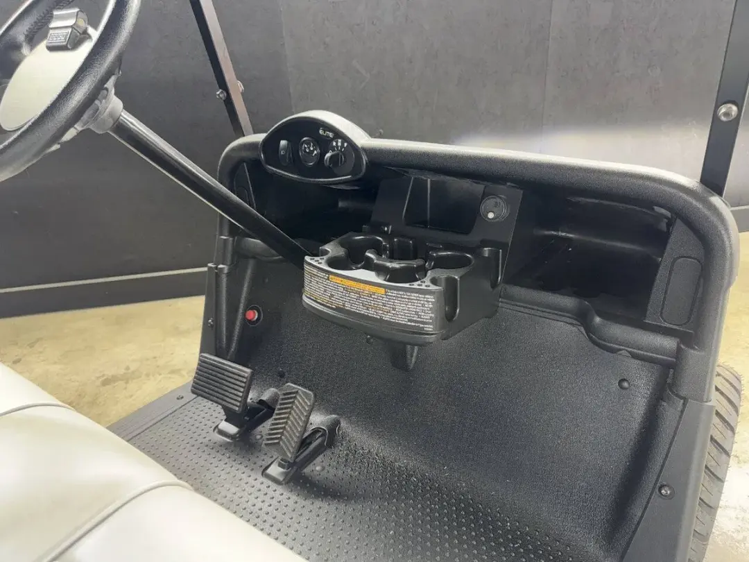 2022 E-Z-GO Freedom ELiTE Lithium photo 4