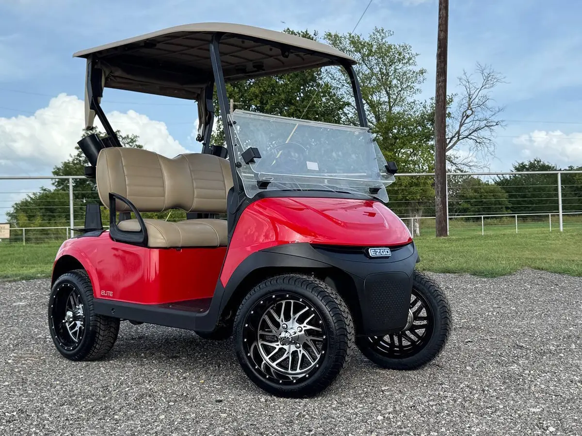 2024 E-Z-GO RXV ELiTE Lithium photo 2