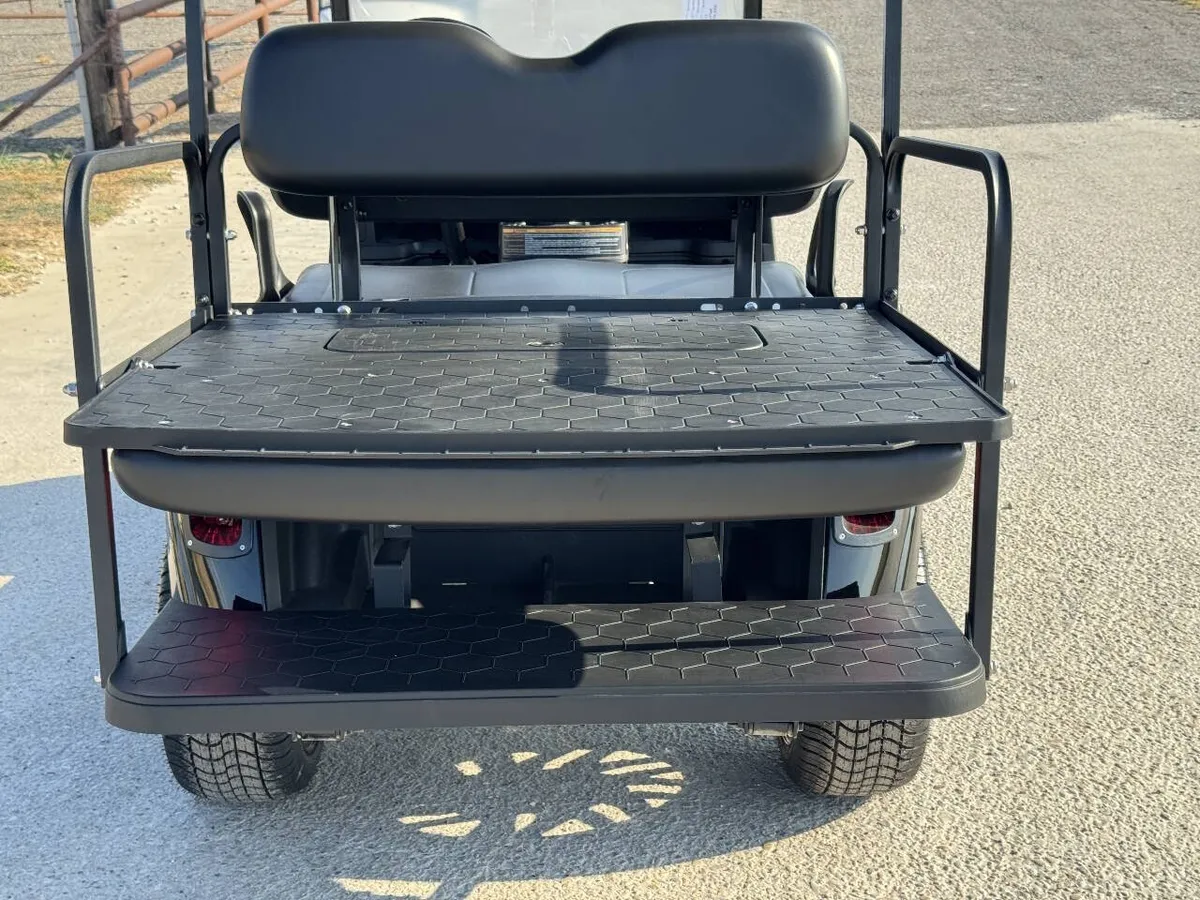 2021 E-Z-GO RXV ELiTE Lithium photo 15