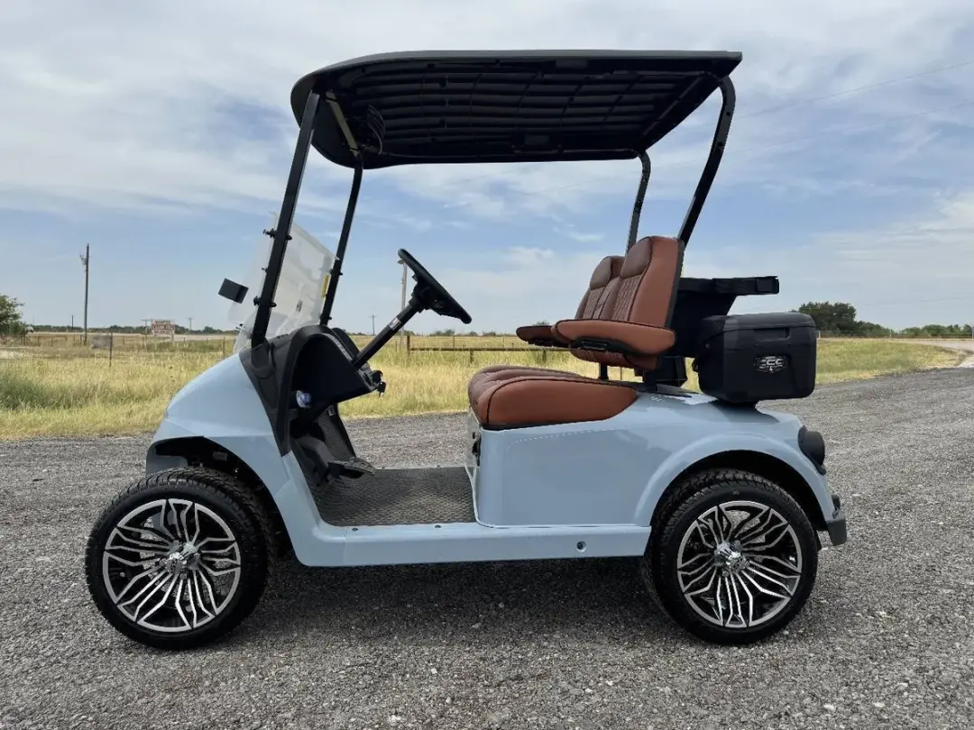 2026 E-Z-GO Freedom ELiTE Lithium photo 4