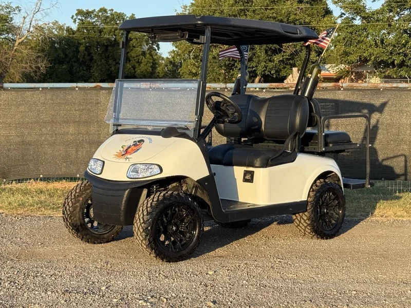 2023 E-Z-GO RXV ELiTE Lithium photo 4