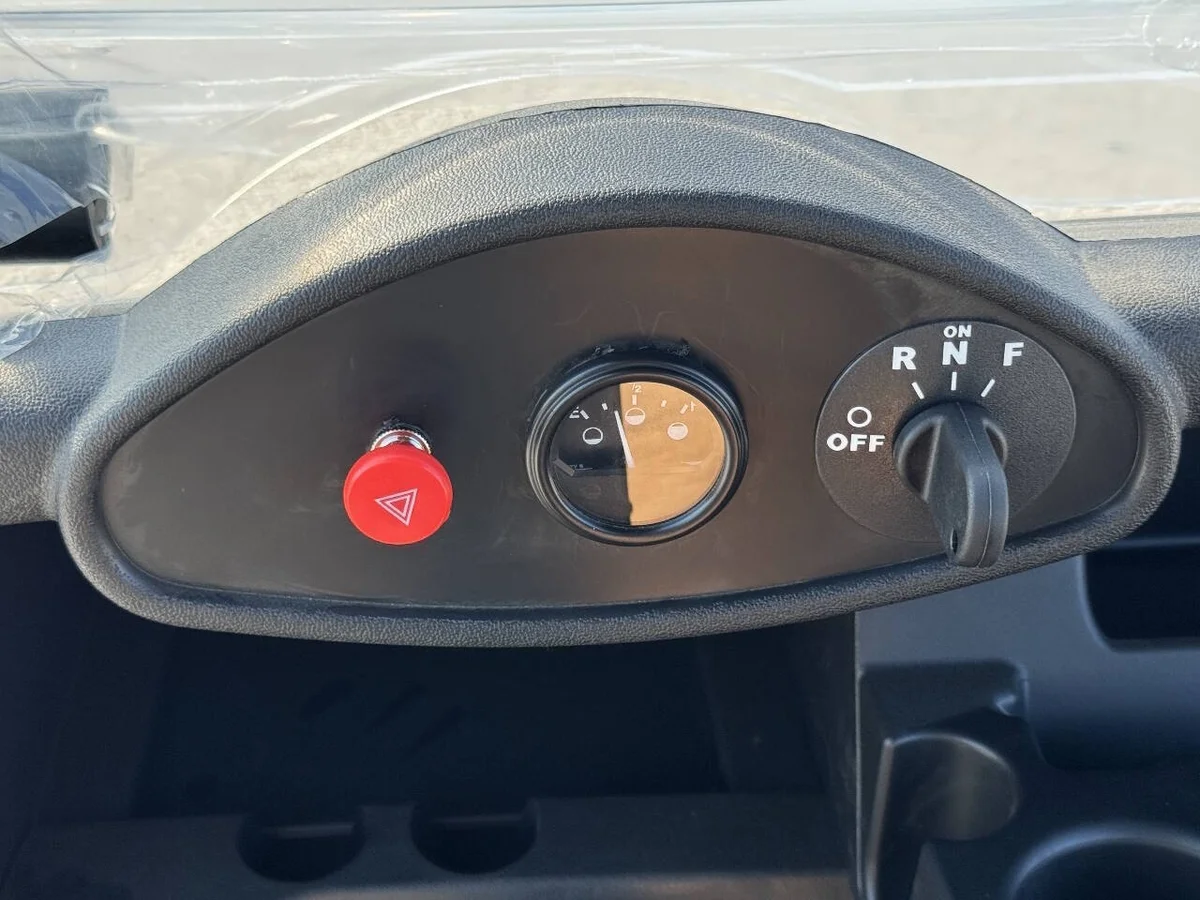 2021 E-Z-GO RXV ELiTE Lithium photo 12
