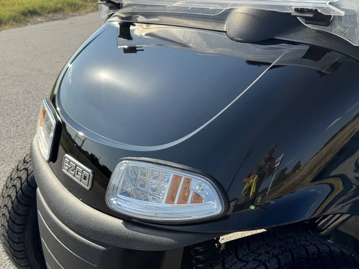 2021 E-Z-GO RXV ELiTE Lithium photo 10