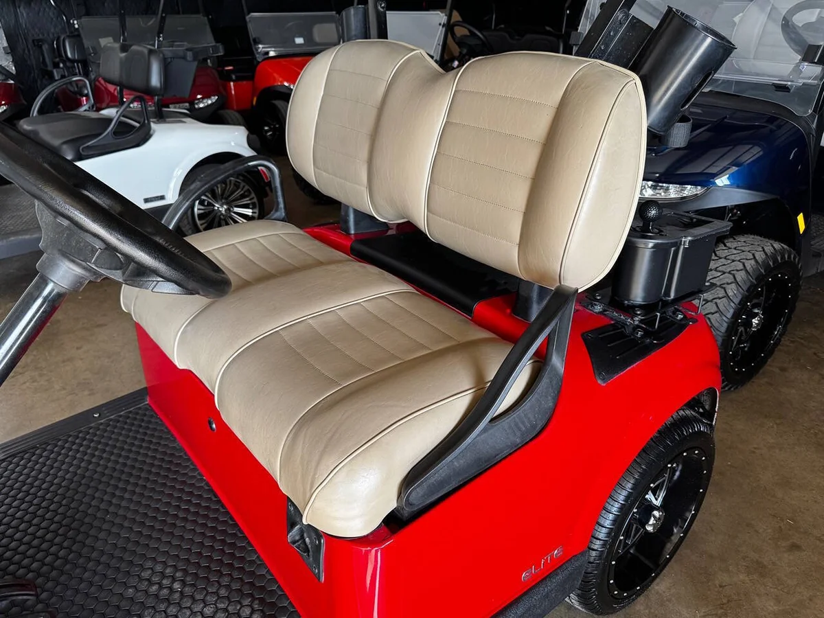 2024 E-Z-GO RXV ELiTE Lithium photo 9