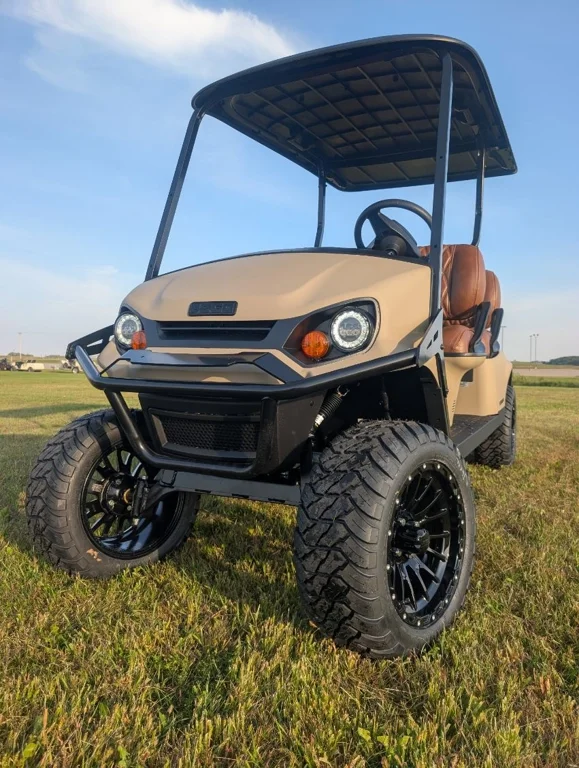 2026 E-Z-GO Express photo 13