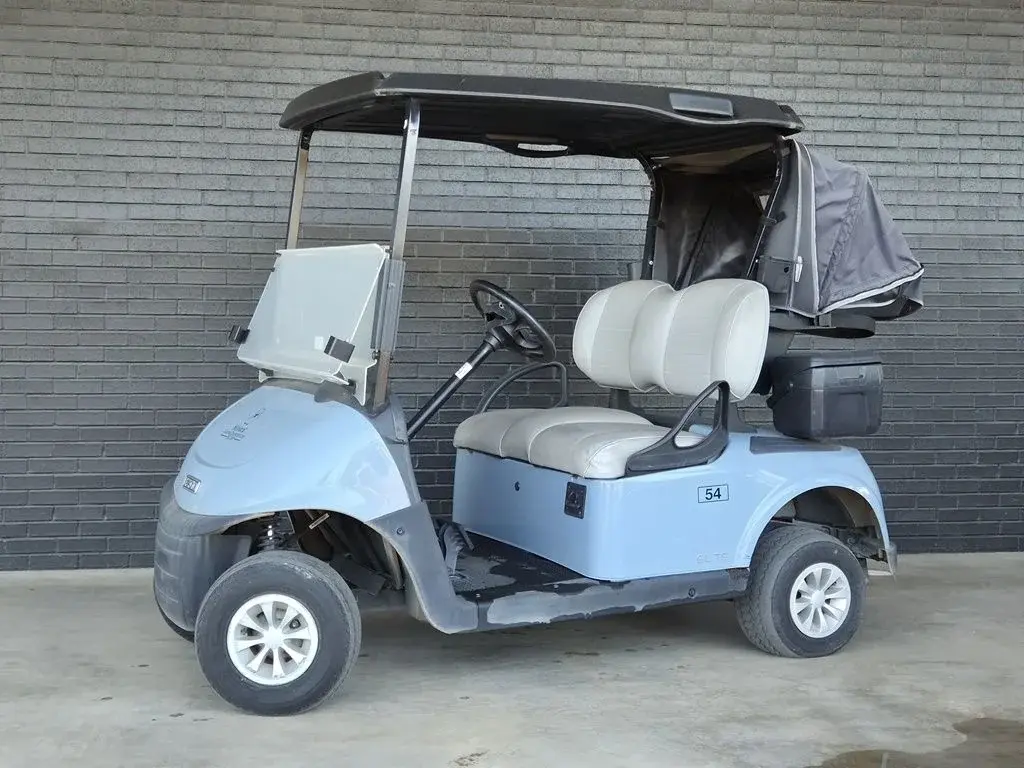2022 E-Z-GO RXV photo 1