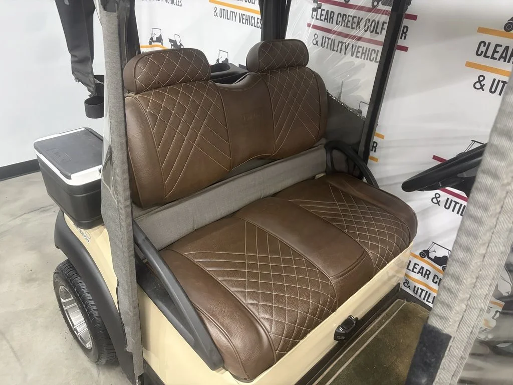 2020 Club Car Onward photo 3